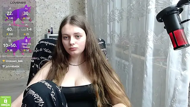 Snapshot of Nana_Hot chatting on February 5, 2025, 7:31 pm Nana Hot online show from February 5, 2025, 7:31 pm