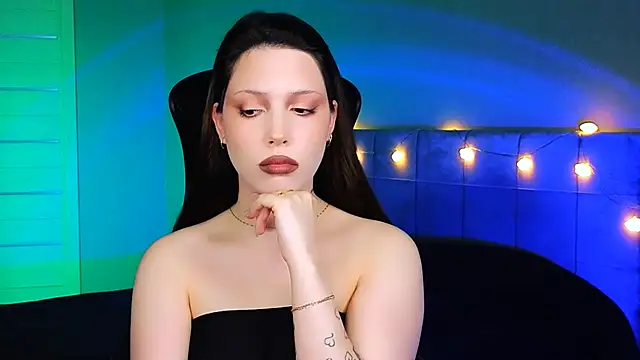 Stacy Gonzales  online show from February 20, 2025, 10:16 am