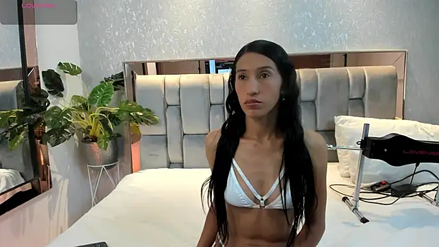 RoseTaylor   online show from October 17, 2025, 4:38 am