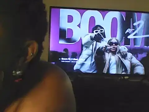 Snapshot of YourFaceMyThrone27 chatting on December 18, 2024, 2:28 pm YourFaceMyThrone27 online show from December 18, 2024, 2:28 pm