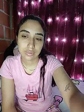 ifeelverywet andhot online show from June 5, 2026, 2:45 pm