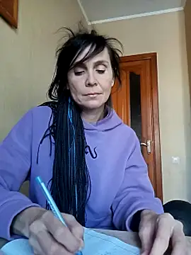 Francenia lolis online show from February 1, 2026, 11:19 am