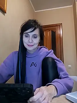 Snapshot of Francenia_lolis chatting on December 2, 2025, 8:16 am Francenia lolis online show from December 2, 2025, 8:16 am