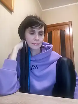 Snapshot of Francenia_lolis chatting on November 17, 2025, 10:30 am Francenia lolis online show from November 17, 2025, 10:30 am