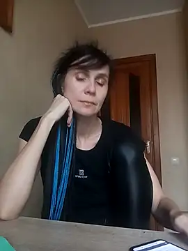 Snapshot of Francenia_lolis chatting on October 24, 2025, 9:19 am Francenia lolis online show from October 24, 2025, 9:19 am