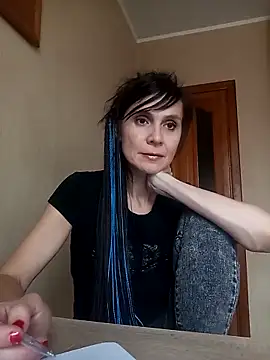 Snapshot of Francenia_lolis chatting on October 28, 2025, 11:09 am Francenia lolis online show from October 28, 2025, 11:09 am