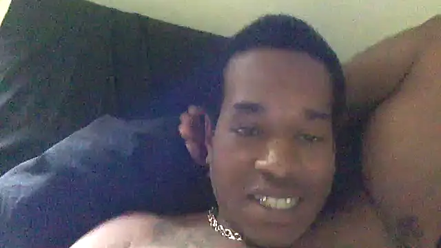 Snapshot of POPAYE972 chatting on May 31, 2026, 10:54 am POPAYE972 online show from May 31, 2026, 10:54 am