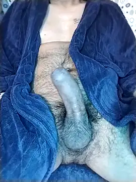 Snapshot of Professor_Leo_ chatting on February 10, 2026, 1:43 pm Professor Leo online show from February 10, 2026, 1:43 pm