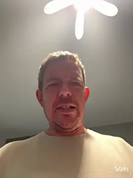 mrwright878787 online show from May 15, 2026, 7:34 pm
