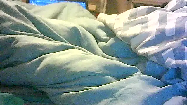 DI4MOND FIR3 online show from October 31, 2025, 2:52 am