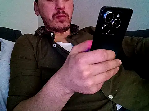 keremcim online show from April 6, 2026, 4:08 am