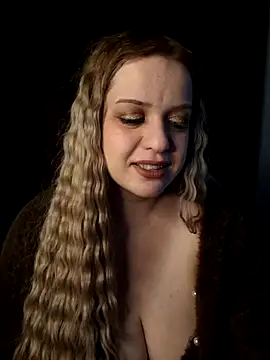 cansuozell online show from October 15, 2025, 9:34 pm