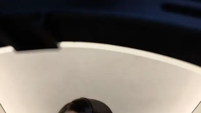 IrisNoire online show from November 6, 2025, 7:18 pm