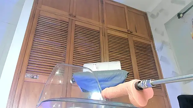 Snapshot of zoe_backer chatting on October 11, 2025, 3:02 pm zoe backer online show from October 11, 2025, 3:02 pm