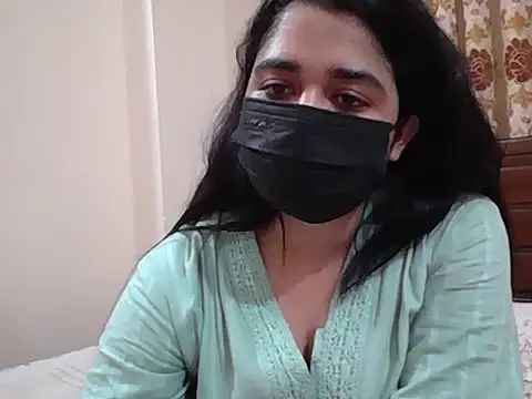 Snapshot of A-pusparani chatting on April 18, 2026, 9:15 pm A-pusparani online show from April 18, 2026, 9:15 pm