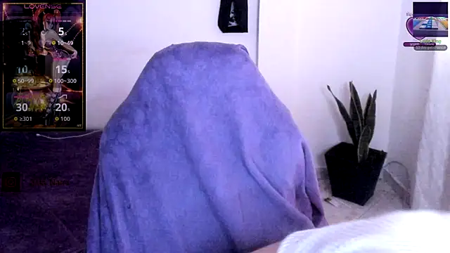 Snapshot of witchskarlata chatting on October 27, 2025, 1:56 pm witchskarlata online show from October 27, 2025, 1:56 pm