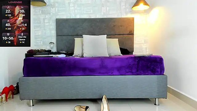 missnatash online show from April 6, 2026, 12:17 pm