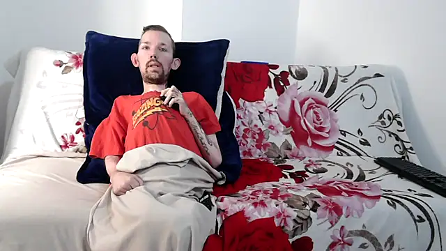 Sophia and Thomas online show from February 11, 2026, 8:41 pm