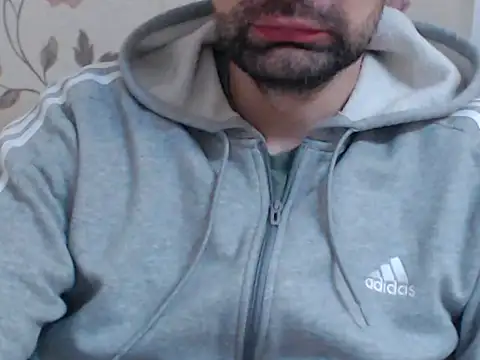 Snapshot of Leo_1617 chatting on February 3, 2026, 1:49 pm Leo 1617 online show from February 3, 2026, 1:49 pm