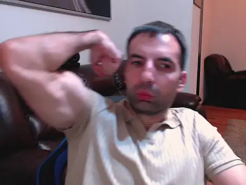 Snapshot of Leo_1617 chatting on November 4, 2025, 9:51 pm Leo 1617 online show from November 4, 2025, 9:51 pm