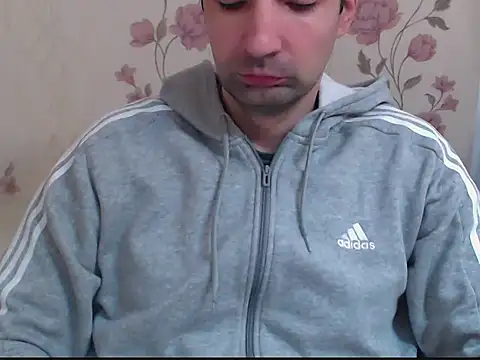 Snapshot of Leo_1617 chatting on February 18, 2026, 1:40 pm Leo 1617 online show from February 18, 2026, 1:40 pm