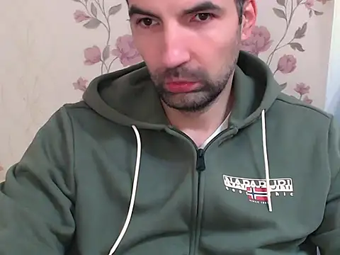 Snapshot of Leo_1617 chatting on February 12, 2026, 8:25 am Leo 1617 online show from February 12, 2026, 8:25 am