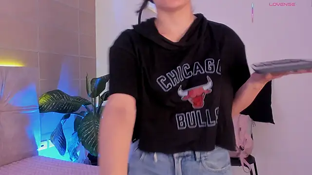 Karito-28 online show from October 16, 2025, 12:02 pm