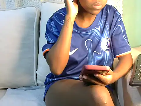 Caryyyl online show from October 13, 2025, 7:21 am