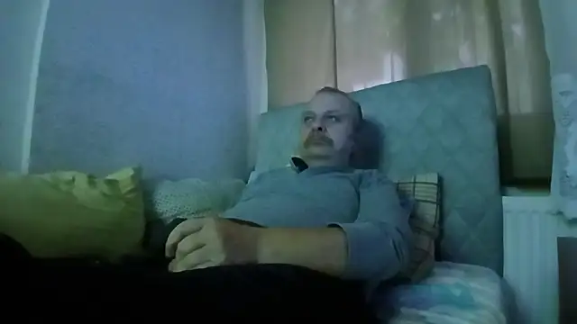 amylrmm1903 online show from October 26, 2025, 12:27 pm