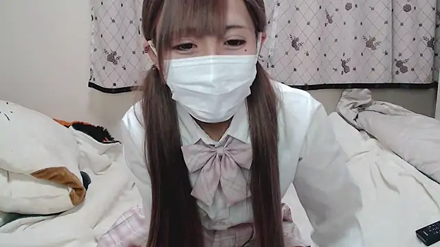 Snapshot of _hiyor_ chatting on February 13, 2025, 3:45 pm hiyor online show from February 13, 2025, 3:45 pm