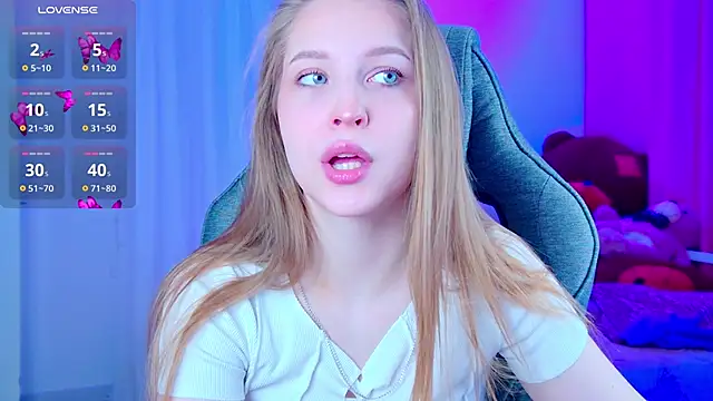 Snapshot of CuteMousee chatting on February 11, 2026, 5:40 am CuteMousee online show from February 11, 2026, 5:40 am