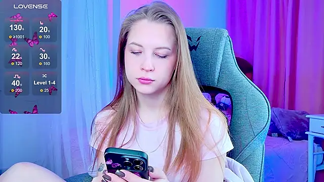 Snapshot of CuteMousee chatting on February 26, 2026, 6:02 am CuteMousee online show from February 26, 2026, 6:02 am