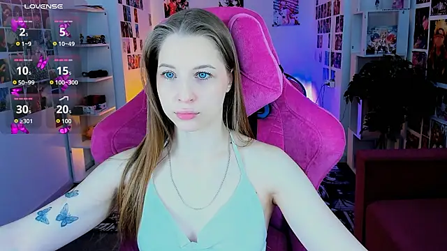 Snapshot of CuteMousee chatting on February 28, 2026, 8:25 am CuteMousee online show from February 28, 2026, 8:25 am