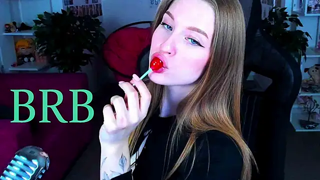 Snapshot of CuteMousee chatting on February 23, 2026, 8:15 am CuteMousee online show from February 23, 2026, 8:15 am