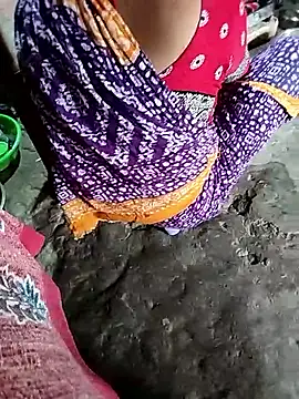 Priya-bhabi012 online show from December 1, 2025, 7:09 am