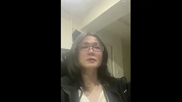 mel  mel online show from October 27, 2025, 4:19 pm