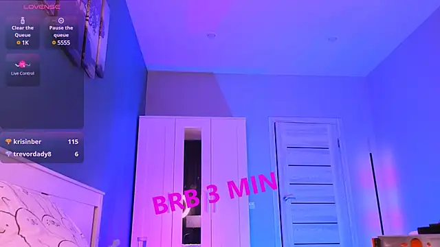 Snapshot of -EveStone- chatting on December 22, 2024, 6:39 am -EveStone- online show from December 22, 2024, 6:39 am