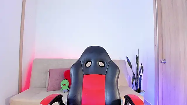 Sweetluna   online show from March 21, 2026, 5:28 pm