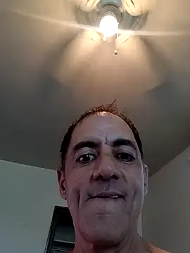 ELMOTHEFUCKER69 online show from October 4, 2025, 12:07 pm