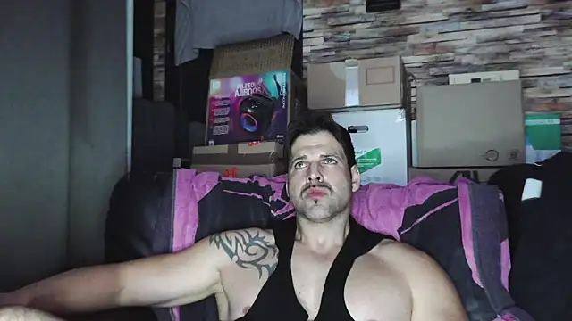 XxBigboybandxX online show from February 28, 2026, 7:46 pm