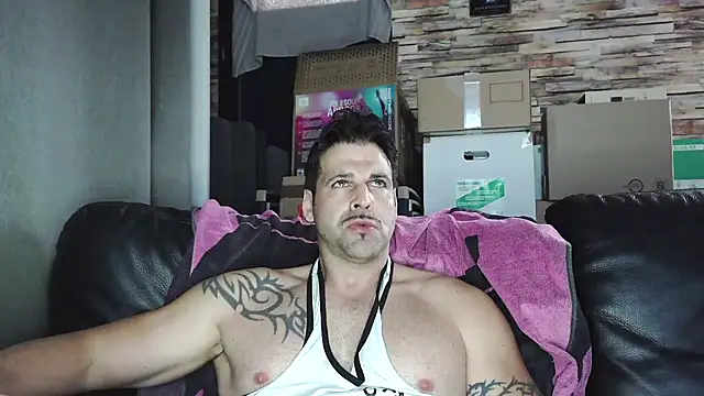 XxBigboybandxX online show from March 8, 2026, 2:09 pm