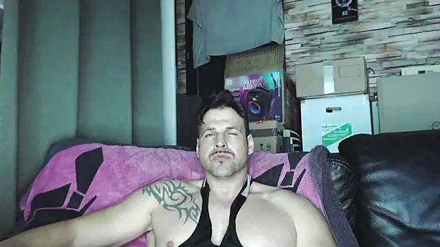 XxBigboybandxX online show from March 14, 2026, 6:36 pm