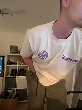 CDLukeLucy420 online show from October 2, 2025, 7:17 pm
