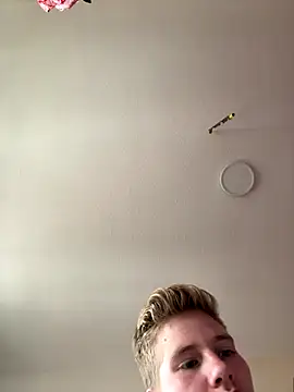 CDLukeLucy420 online show from September 22, 2025, 3:29 pm