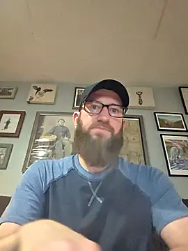 Icebearsticlese online show from April 10, 2026, 3:02 am