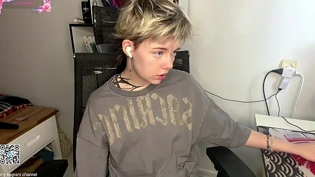 Snapshot of EngelAlman chatting on February 8, 2026, 7:06 am EngelAlman online show from February 8, 2026, 7:06 am