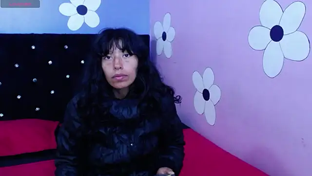 Snapshot of karolinee_66_ chatting on February 22, 2026, 4:37 am karolinee 66 online show from February 22, 2026, 4:37 am