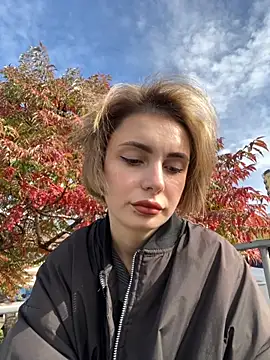 SandraCarter online show from October 12, 2025, 7:10 am