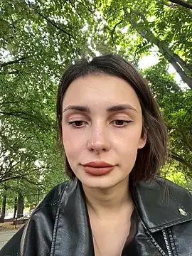 SandraCarter online show from September 11, 2025, 6:24 am