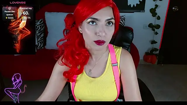 Snapshot of Carolaine69_ chatting on October 17, 2025, 2:41 pm Carolaine69 online show from October 17, 2025, 2:41 pm